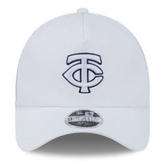 Minnesota Twins 2026 Batting Practice Apex 9FORTY Adjustable Trucker Hat White | New Era