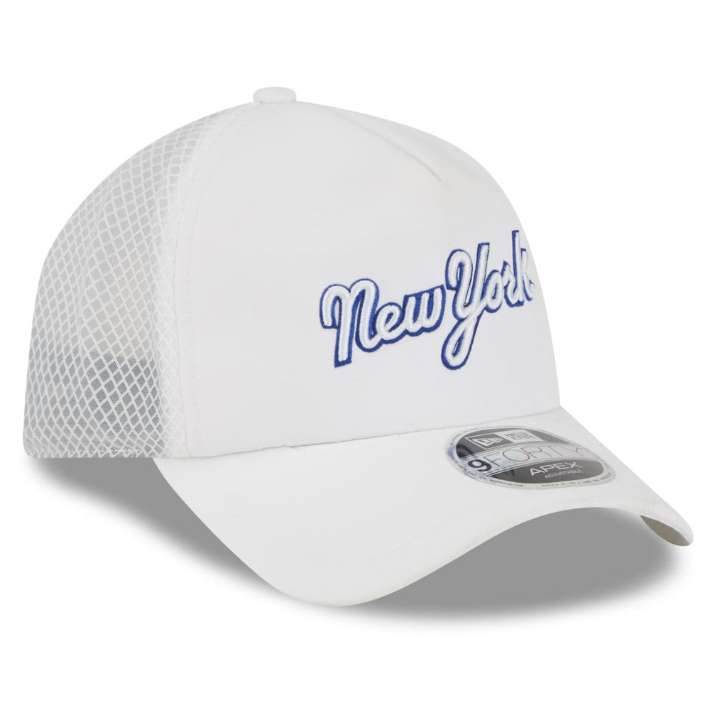 New York Mets 2026 Batting Practice Apex 9FORTY Adjustable Trucker Hat White | New Era