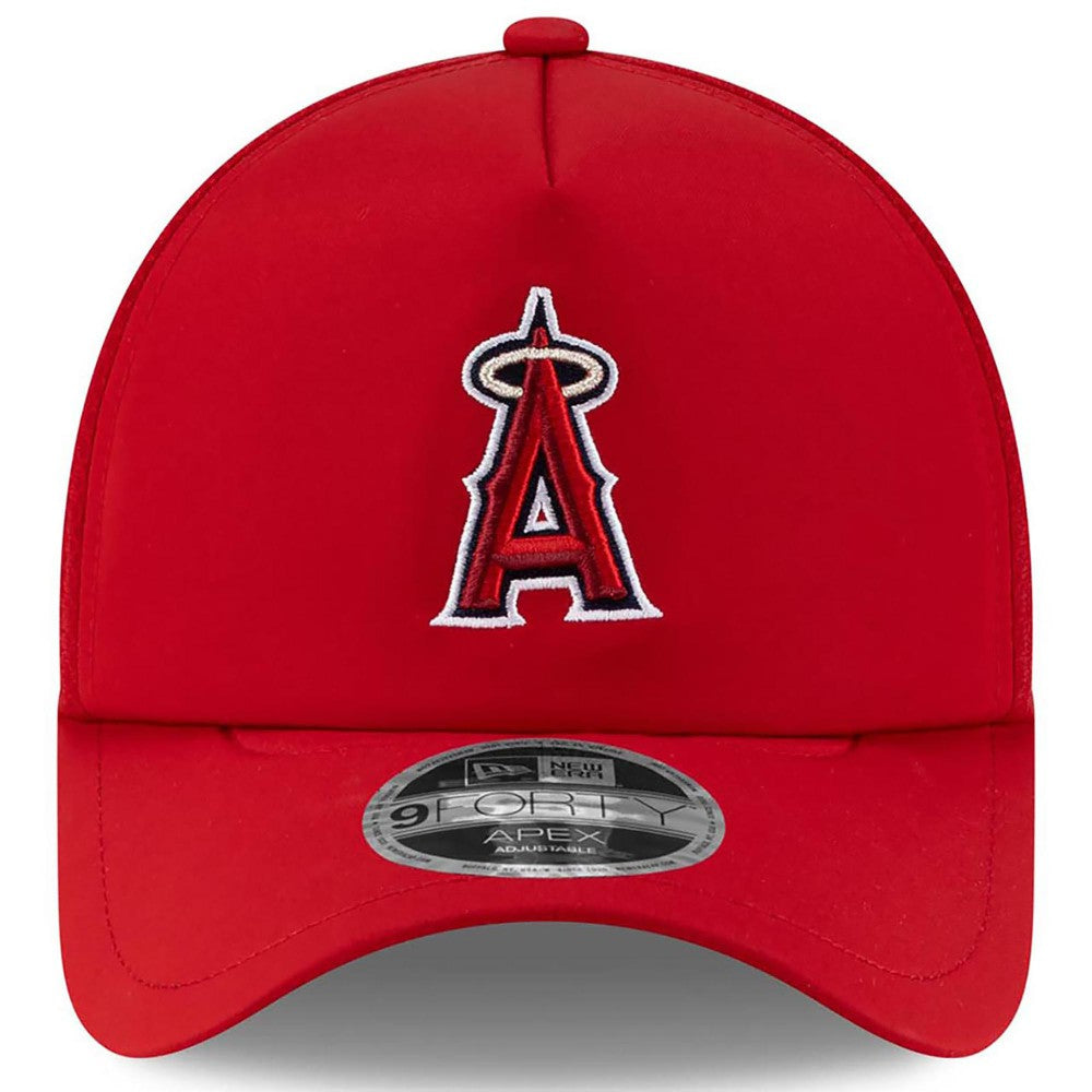 Los Angeles Angels 2026 Batting Practice Apex 9FORTY Adjustable Trucker Hat Red | New Era
