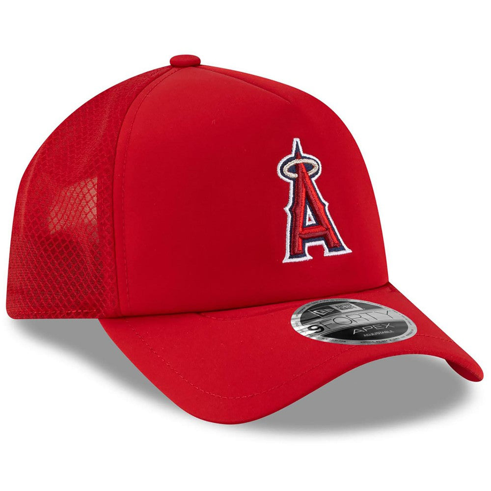 Los Angeles Angels 2026 Batting Practice Apex 9FORTY Adjustable Trucker Hat Red | New Era