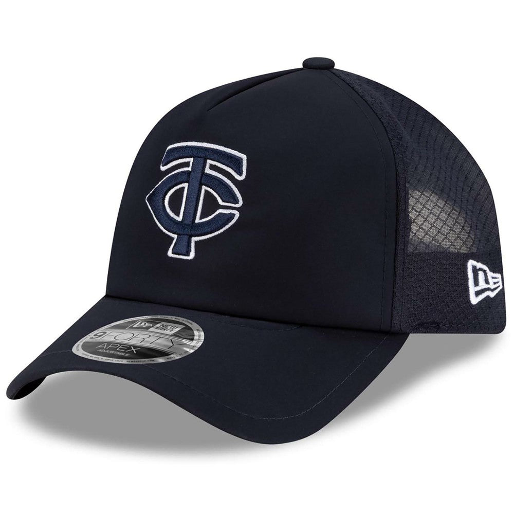 Minnesota Twins 2026 Batting Practice Apex 9FORTY Adjustable Trucker Hat Navy | New Era