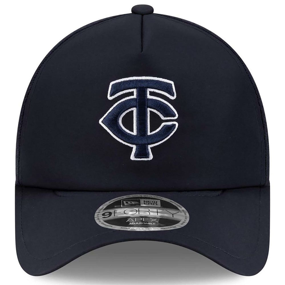Minnesota Twins 2026 Batting Practice Apex 9FORTY Adjustable Trucker Hat Navy | New Era