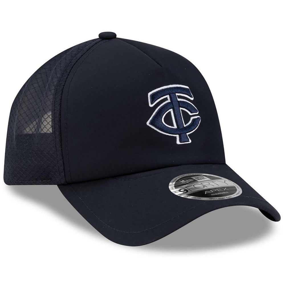 Minnesota Twins 2026 Batting Practice Apex 9FORTY Adjustable Trucker Hat Navy | New Era