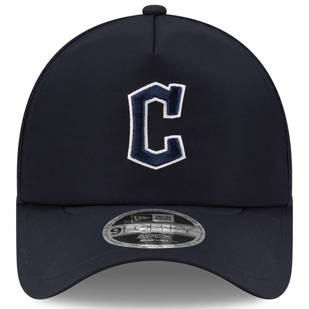 Cleveland Guardians 2026 Batting Practice Apex 9FORTY Adjustable Trucker Hat Navy | New Era