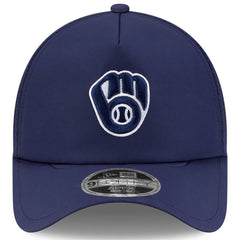 Milwaukee Brewers 2026 Batting Practice Apex 9FORTY Adjustable Trucker Hat Navy | New Era