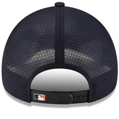 Detroit Tigers 2026 Batting Practice Apex 9FORTY Adjustable Trucker Hat Navy | New Era