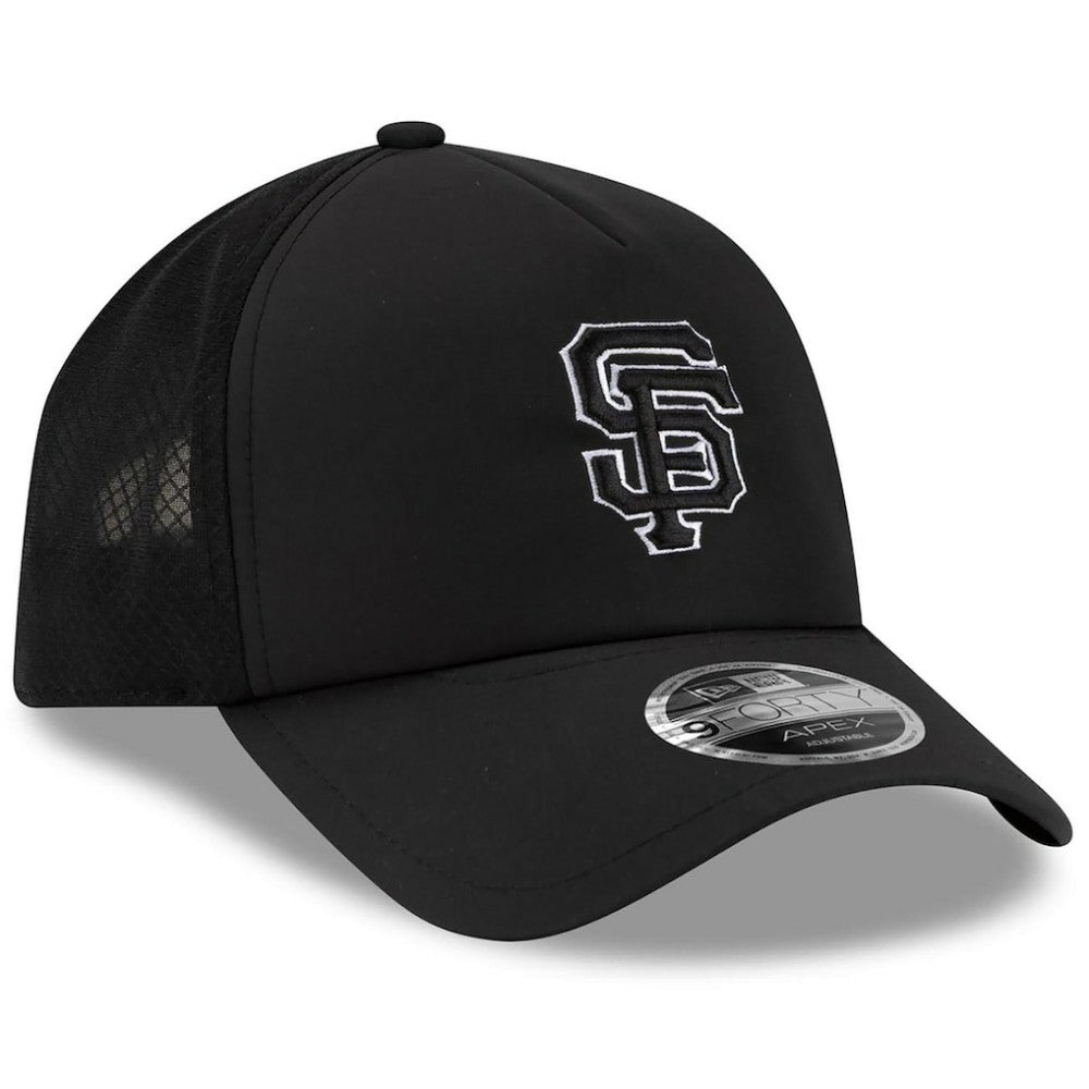 San Francisco Giants 2026 Batting Practice Apex 9FORTY Adjustable Trucker Hat Black | New Era