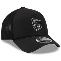 San Francisco Giants 2026 Batting Practice Apex 9FORTY Adjustable Trucker Hat Black | New Era