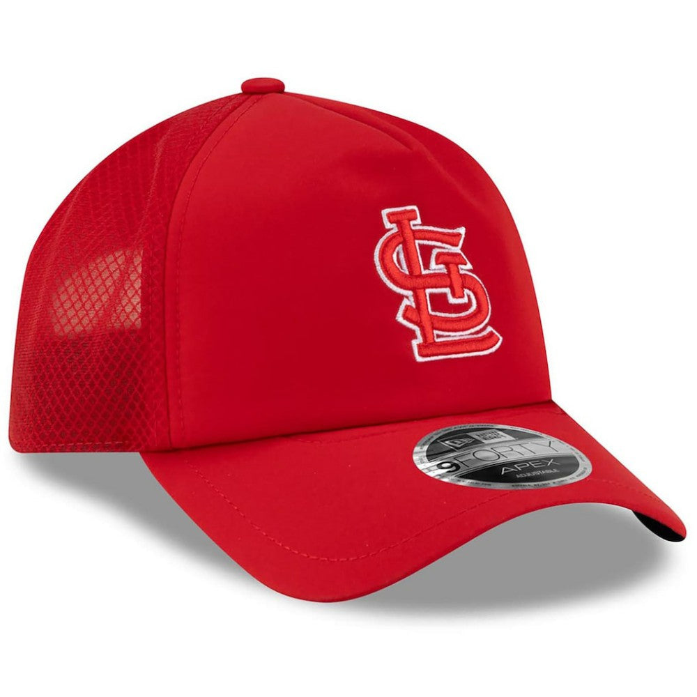 St. Louis Cardinals 2026 Batting Practice Apex 9FORTY Adjustable Trucker Hat Red | New Era