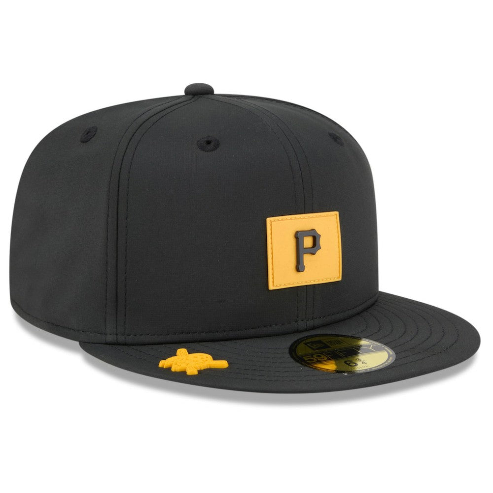 Pittsburgh Pirates 2026 Clubhouse 59FIFTY Fitted Hat Black | New Era