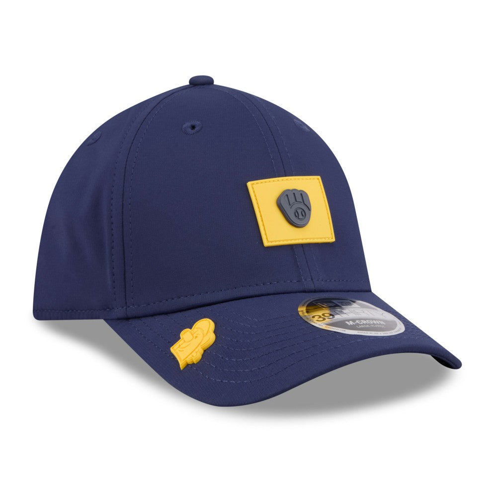Milwaukee Brewers 2026 Clubhouse M-Crown 39THIRTY Flex Hat Navy | New Era