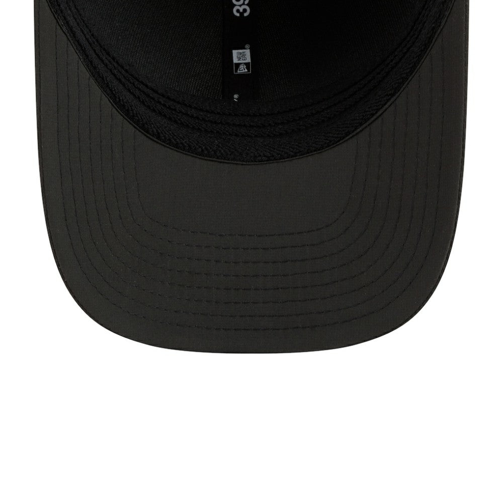 Pittsburgh Pirates 2026 Clubhouse M-Crown 39THIRTY Flex Hat Black | New Era