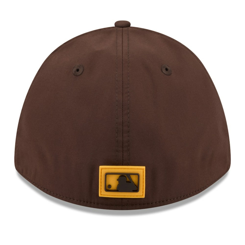 San Diego Padres 2026 Clubhouse M-Crown 39THIRTY Flex Hat Brown | New Era