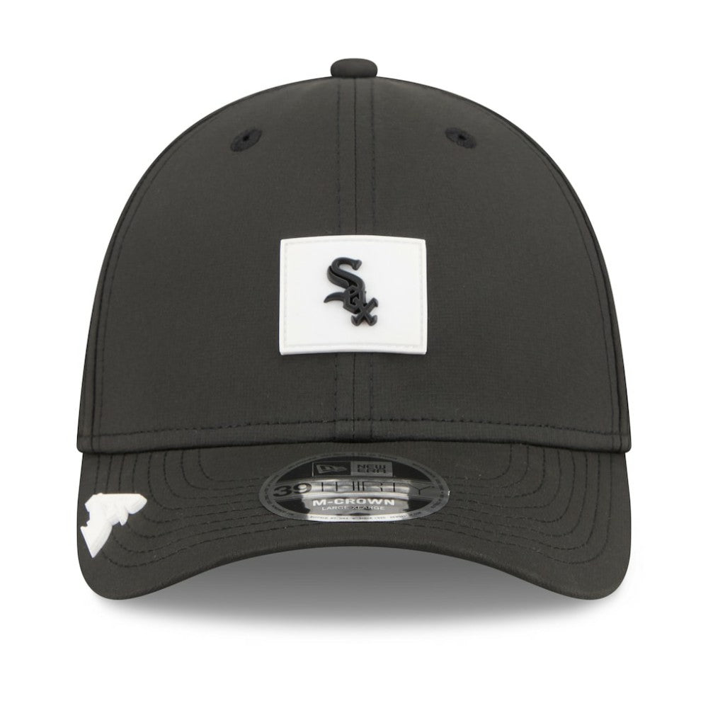 Chicago White Sox 2026 Clubhouse M-Crown 39THIRTY Flex Hat Black | New Era