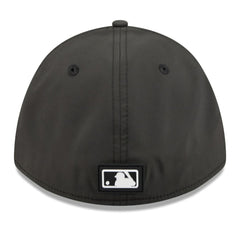 Chicago White Sox 2026 Clubhouse M-Crown 39THIRTY Flex Hat Black | New Era