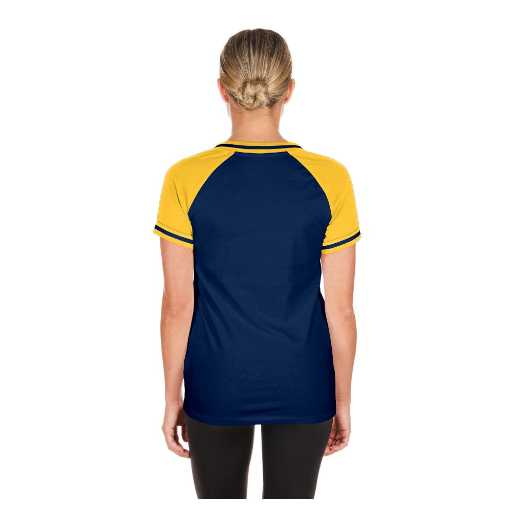Milwaukee Brewers Women's Gameday V-Neck T-Shirt Navy | New Era