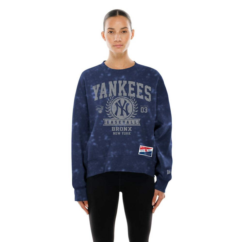 New York Yankees Women's Throwback Oversized Boxy Sweatshirt Navy | New Era
