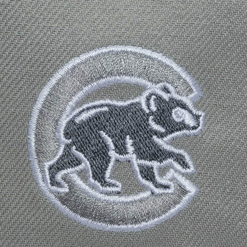 Chicago Cubs Thunderstorm Head Coach Pro-Crown Adjustable Hat Gray | Mitchell & Ness