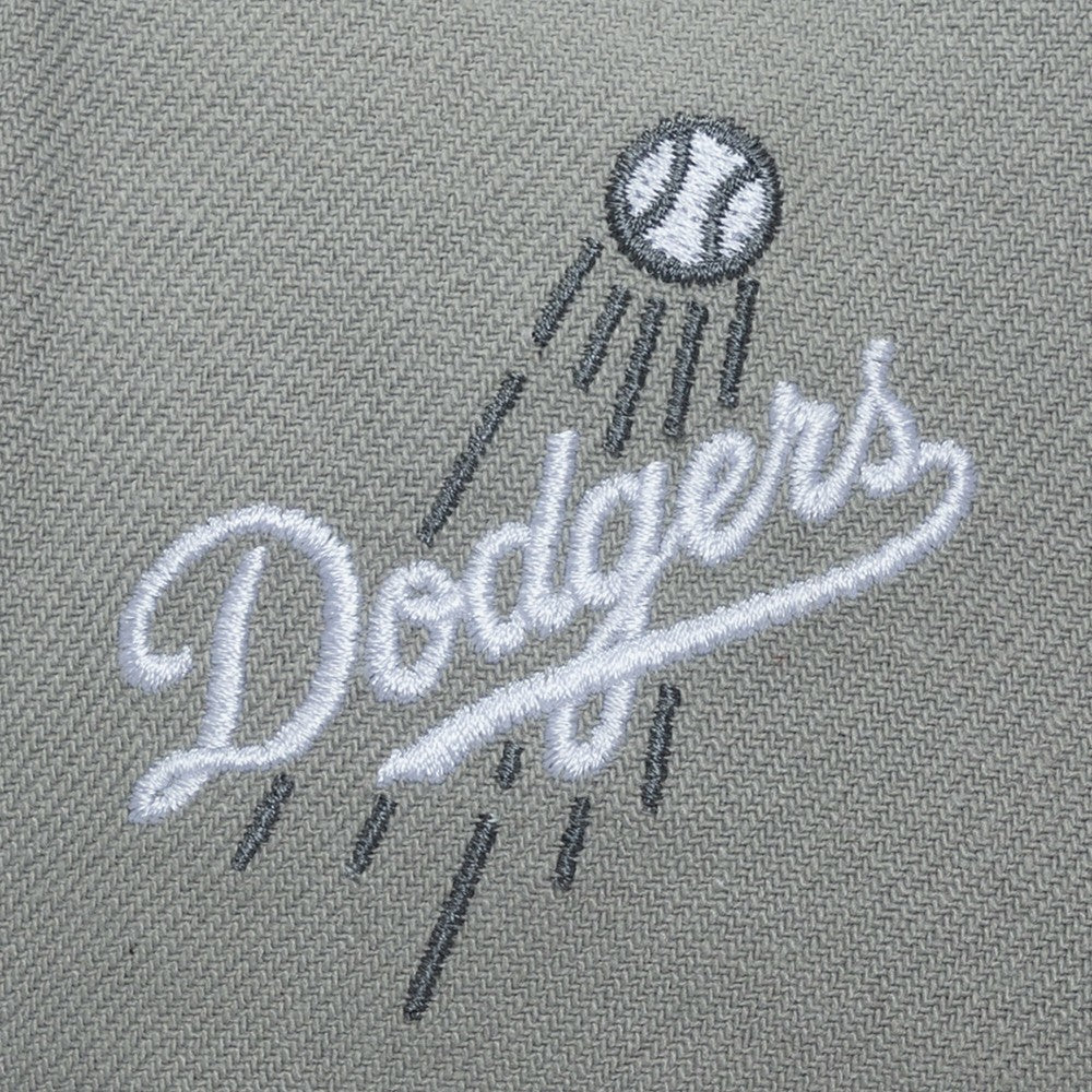 Los Angeles Dodgers Thunderstorm Head Coach Pro-Crown Adjustable Hat Gray | Mitchell & Ness