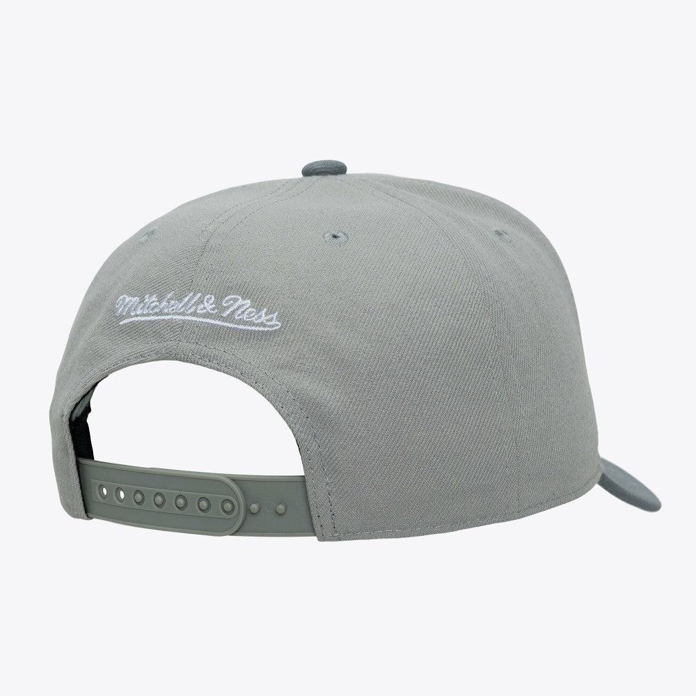 New York Mets Thunderstorm Head Coach Pro-Crown Adjustable Hat Gray | Mitchell & Ness