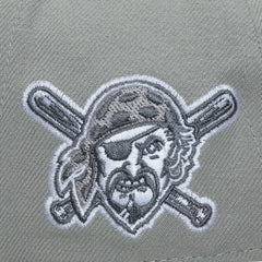 Pittsburgh Pirates Thunderstorm Head Coach Pro-Crown Adjustable Hat Gray | Mitchell & Ness