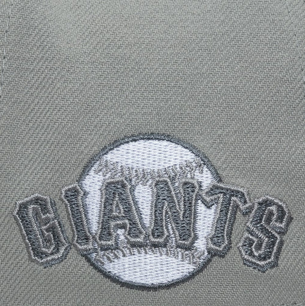 San Francisco Giants Thunderstorm Head Coach Pro-Crown Adjustable Hat Gray | Mitchell & Ness