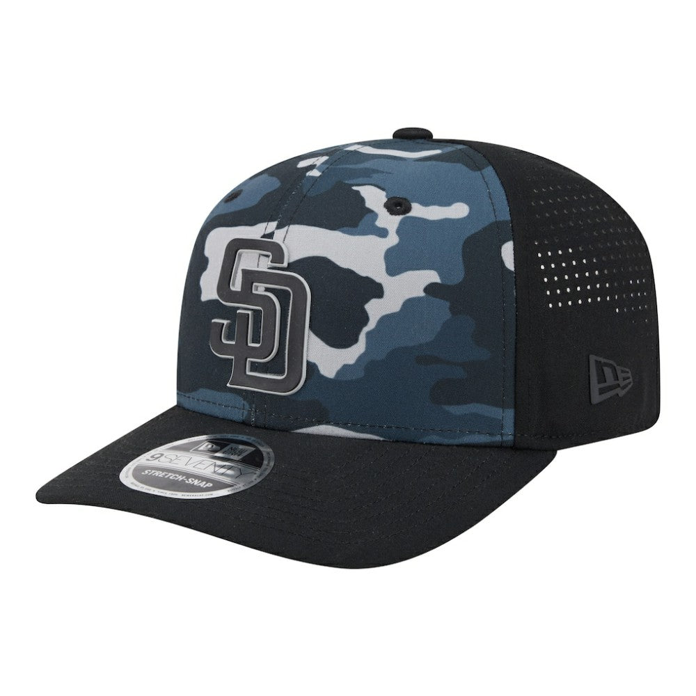 San Diego Padres Tonal Camo 9SEVENTY Stretch-Snap Hat Black | New Era