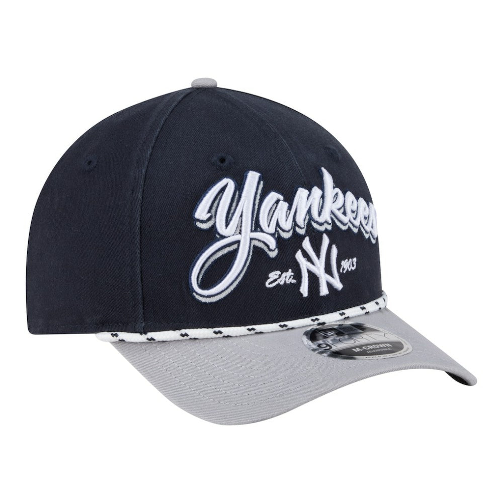 New York Yankees Team Loyal 9FORTY M-Crown Adjustable Hat Navy/Gray | New Era