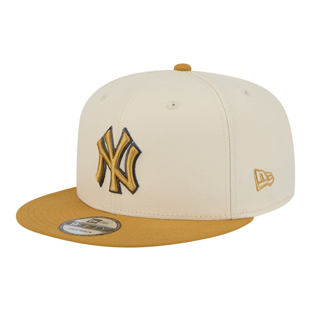 New York Yankees 2-Tone Color Pack 9FIFTY Snapback Hat Light Beige/Khaki | New Era