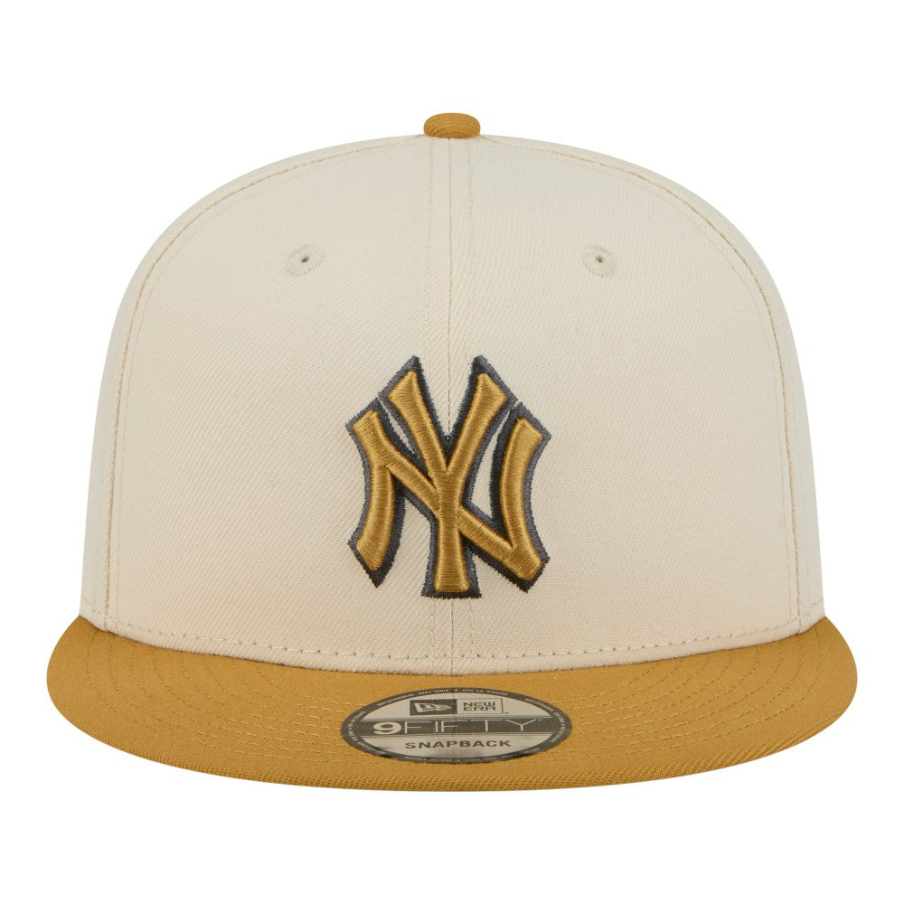 New York Yankees 2-Tone Color Pack 9FIFTY Snapback Hat Light Beige/Khaki | New Era