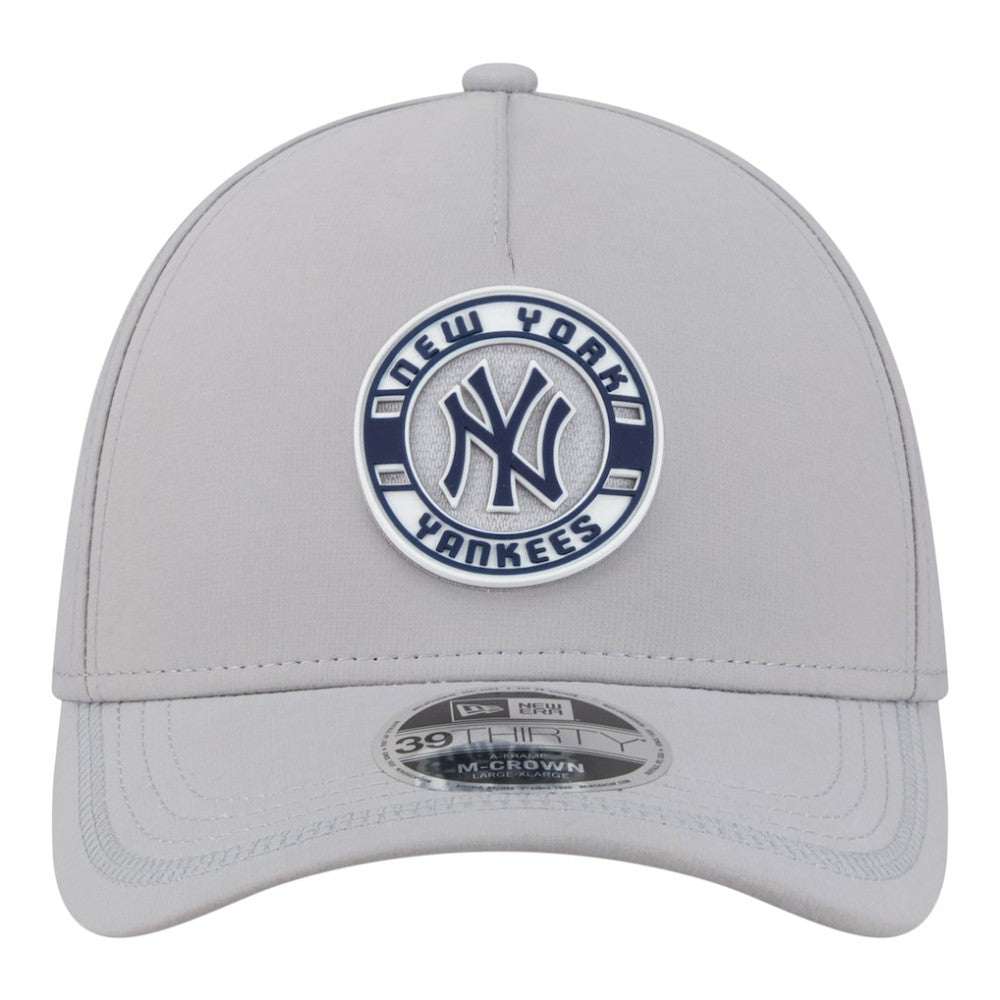 New York Yankees Patch 39THIRTY A-Frame M-Crown Perforated Flex Hat Gray | New Era