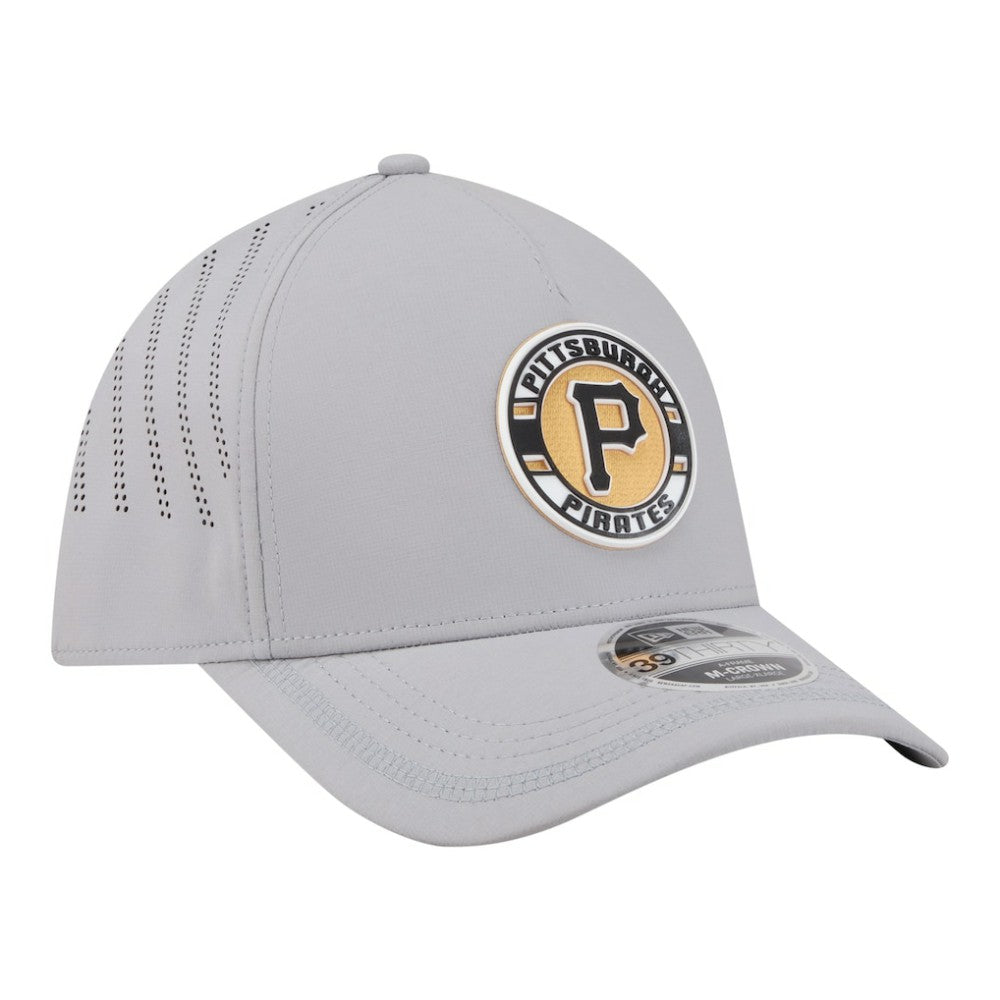 Pittsburgh Pirates Patch 39THIRTY A-Frame M-Crown Perforated Flex Hat Gray | New Era