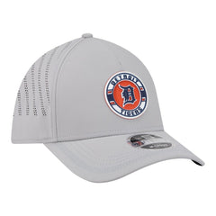 Detroit Tigers Patch 39THIRTY A-Frame M-Crown Perforated Flex Hat Gray | New Era