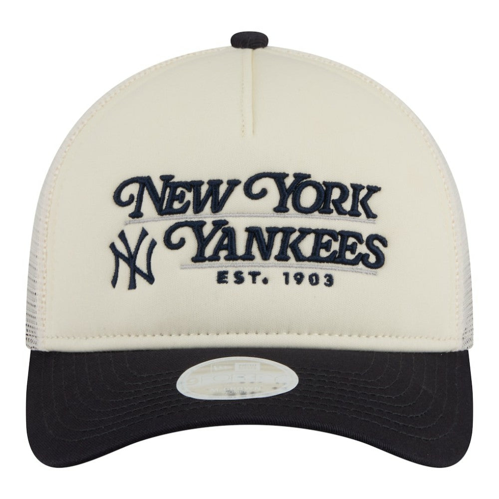 New York Yankees Women's Retro 9FORTY M-Crown A-Frame Trucker Adjustable Hat Light Beige/Navy | New Era