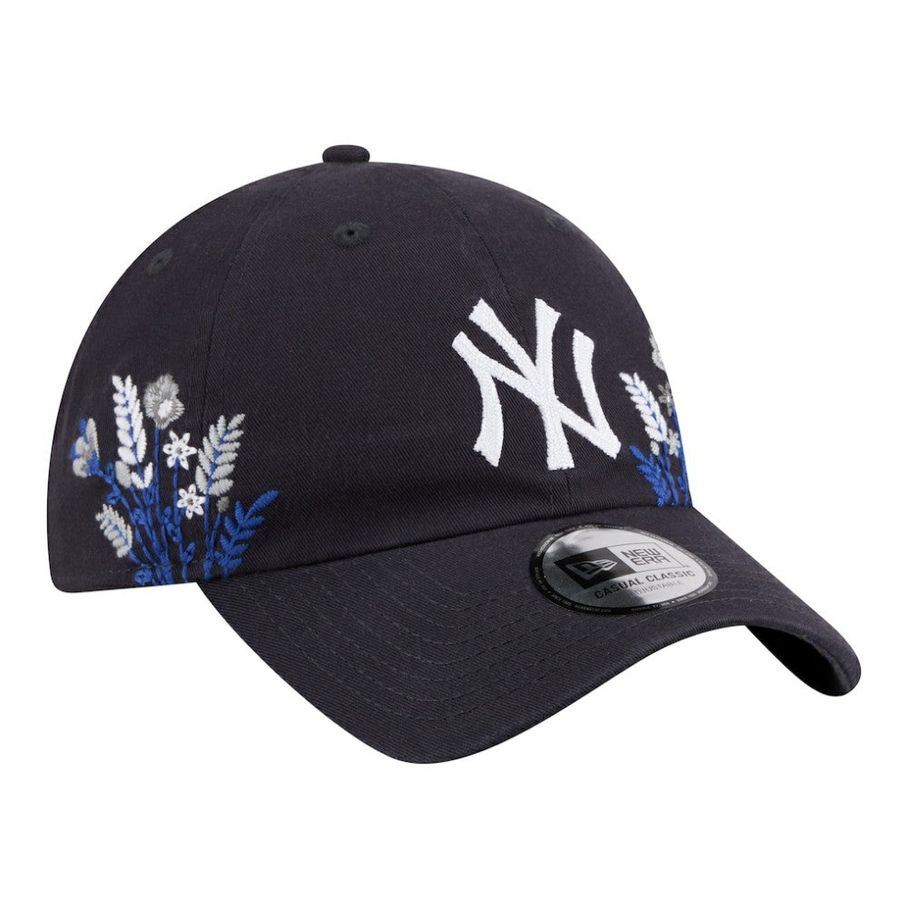 New York Yankees Women's Wildflower Casual Classic Adjustable Hat Navy | New Era