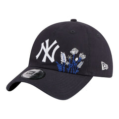 New York Yankees Women's Wildflower Casual Classic Adjustable Hat Navy | New Era