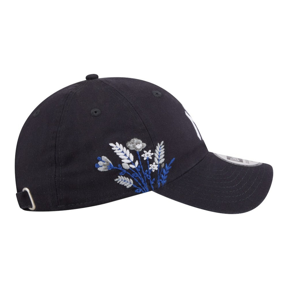 New York Yankees Women's Wildflower Casual Classic Adjustable Hat Navy | New Era
