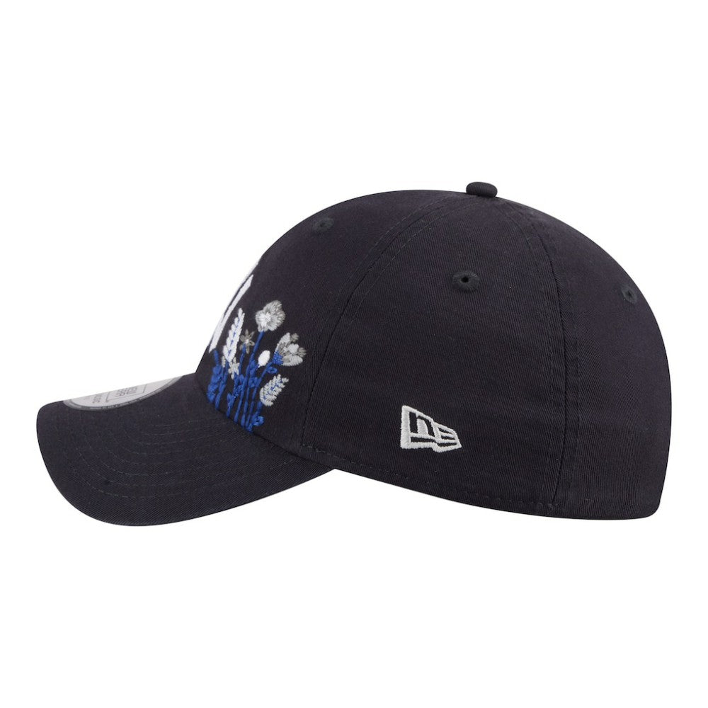 New York Yankees Women's Wildflower Casual Classic Adjustable Hat Navy | New Era