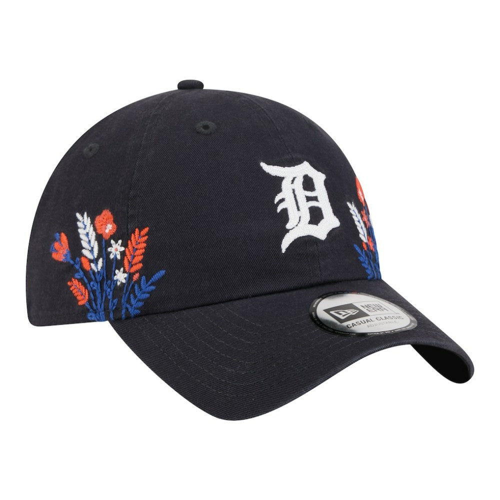 Detroit Tigers Women's Wildflower Casual Classic Adjustable Hat Navy | New Era