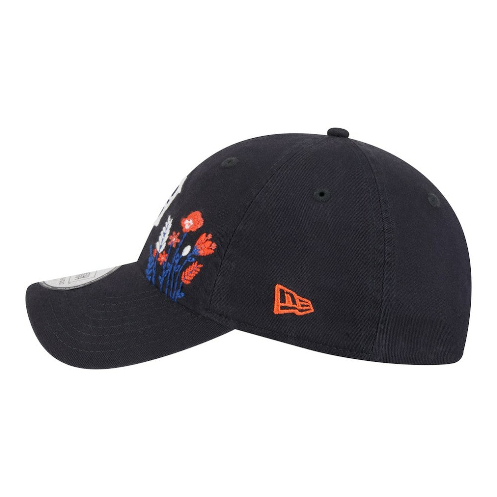 Detroit Tigers Women's Wildflower Casual Classic Adjustable Hat Navy | New Era