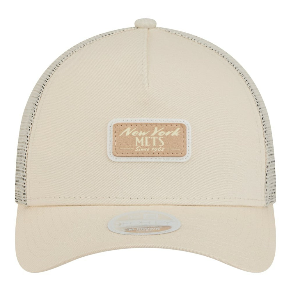 New York Mets Women's Tonal Patch 9FORTY M-Crown A-Frame Trucker Adjustable Hat Light Beige | New Era