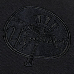 New York Yankees Phantom Fleece Crewneck Sweatshirt Black | Mitchell & Ness