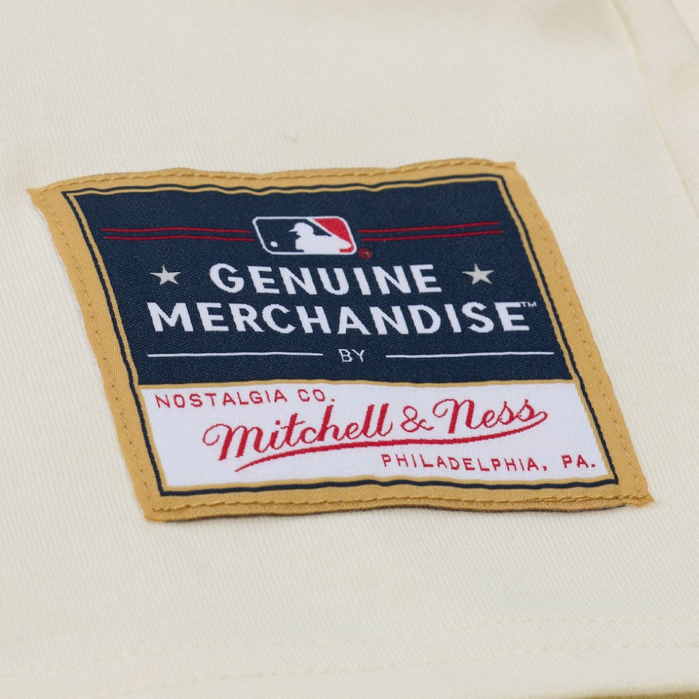 Atlanta Braves Women's Boyfriend Raglan T-Shirt Cream | Mitchell & Ness