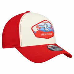 St. Louis Cardinals 2026 Spring Training Fan Pack Gradient 39THIRTY Flex Hat Stone | New Era