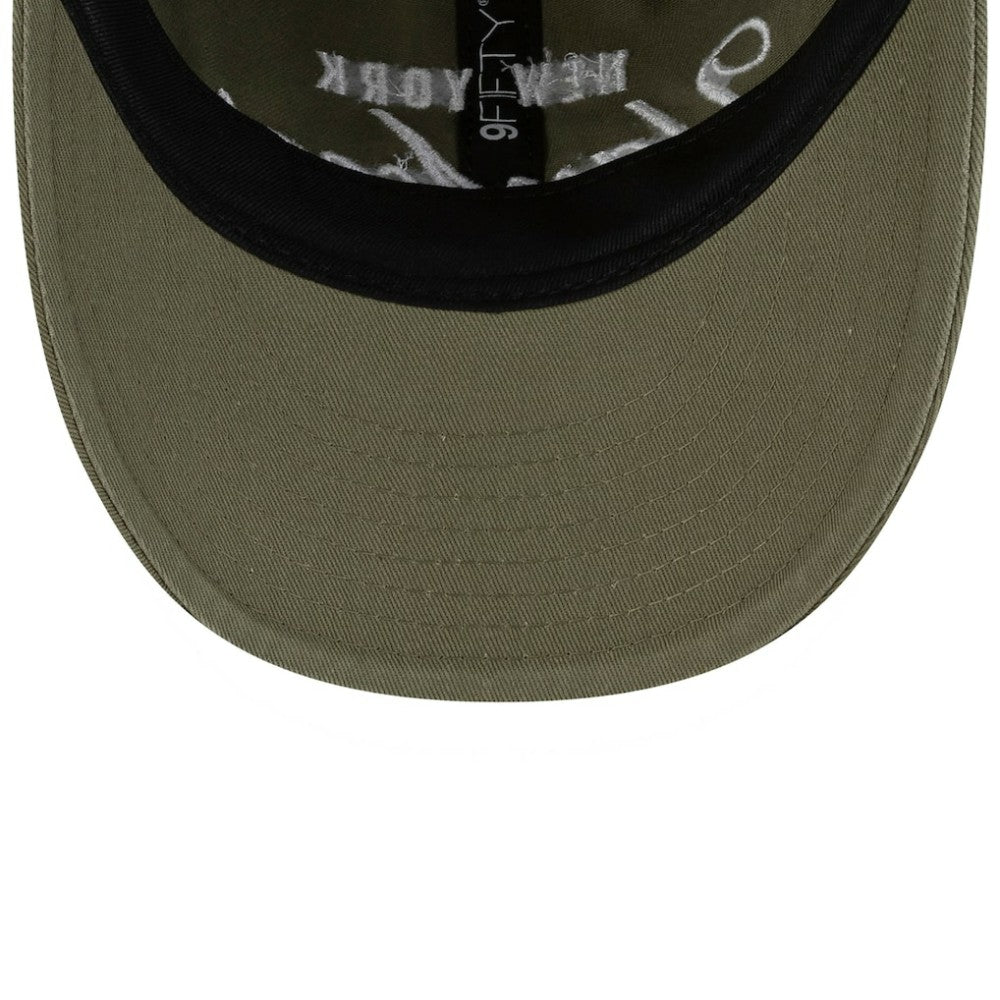 New York Yankees x thisisneverthat Retro Crown 9FIFTY Adjustable Hat Olive | New Era