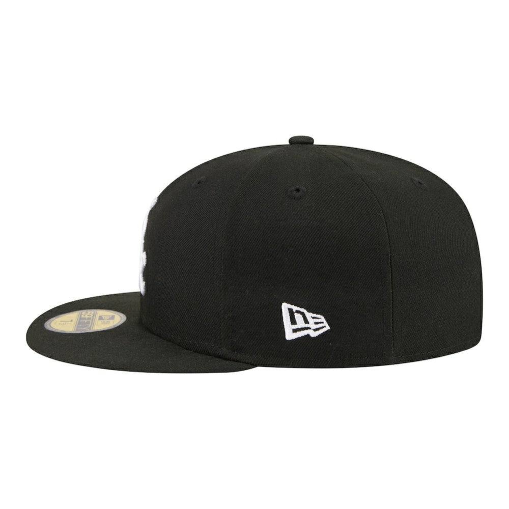 Chicago White Sox City Patch 59FIFTY Fitted Hat Black | New Era