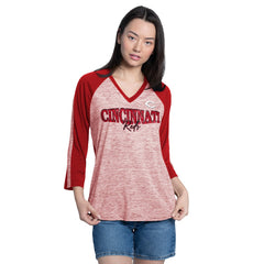 Cincinnati Reds G-III 4Her by Carl Banks Women's Speed Training 3/4-Sleeve Rhinestone V-Neck T-Shirt Red/Heather Red