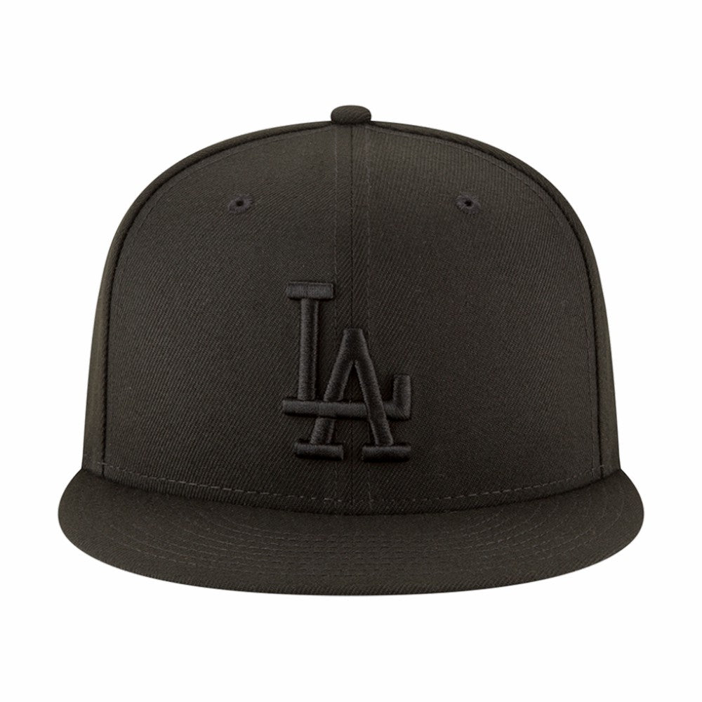 Los Angeles Dodgers 2024/25 Back-to-Back Champions Circle Side Patch 9FIFTY Snapback Hat Black | New Era