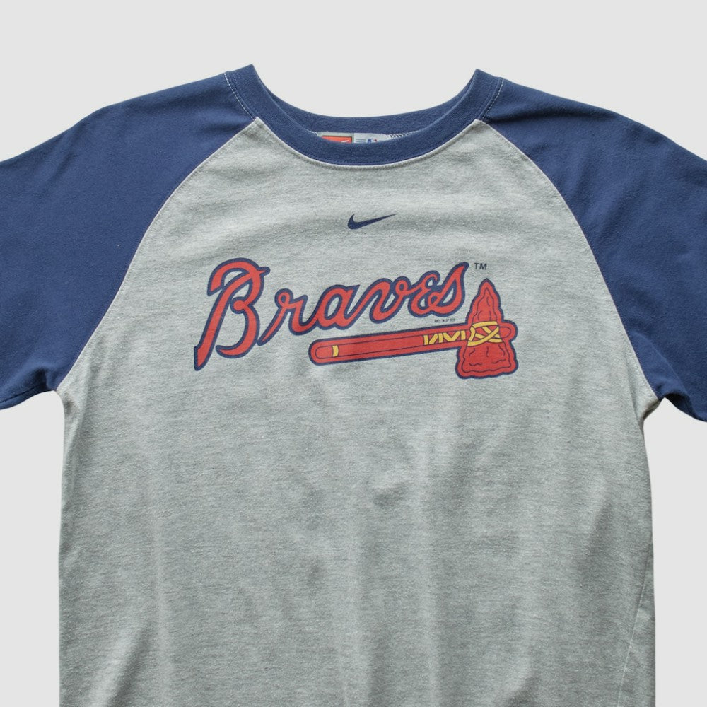 Atlanta Braves 2000s T-shirt Gray Vintage | Nike
