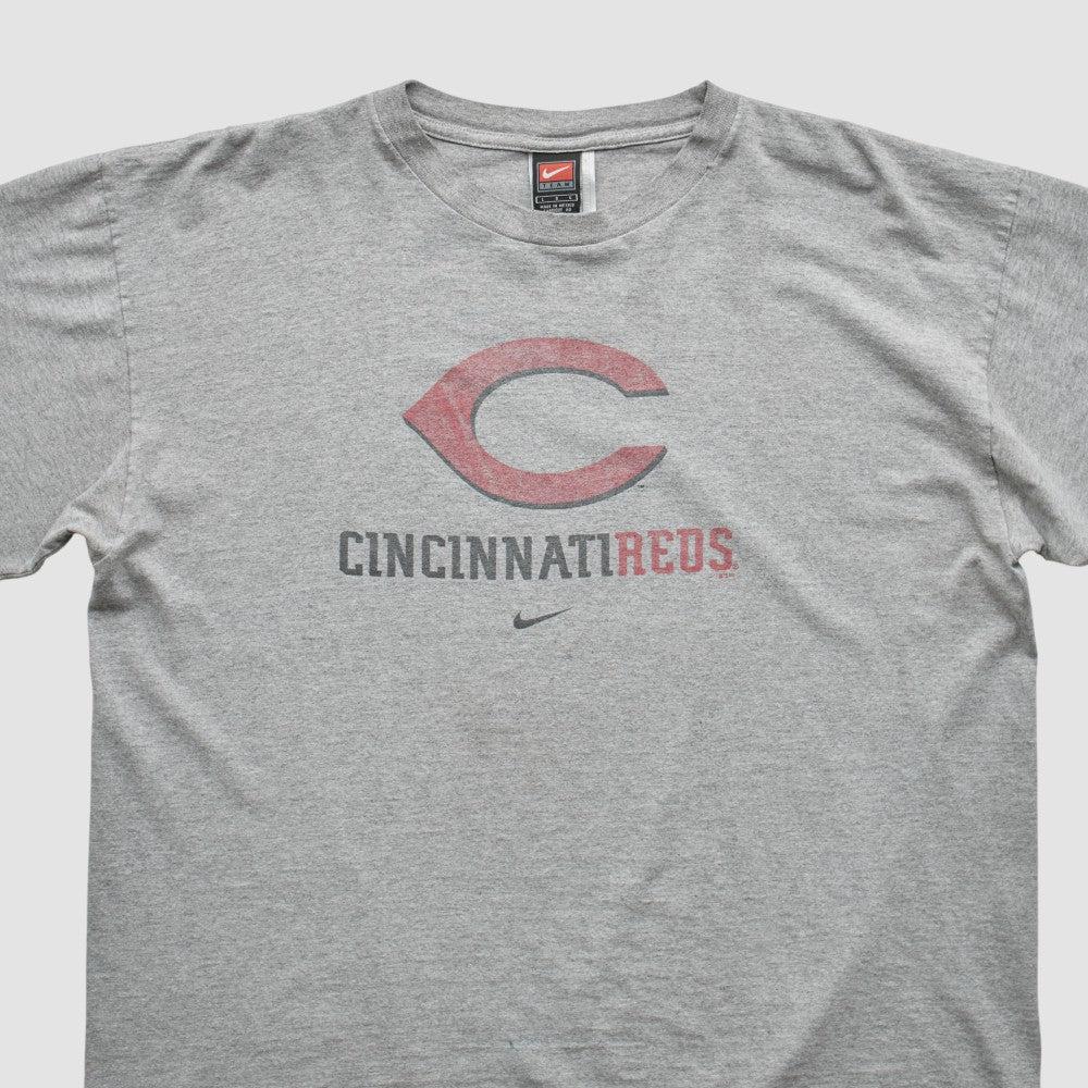 Cincinnati Reds 2000s T-shirt Heather Gray Vintage | Nike